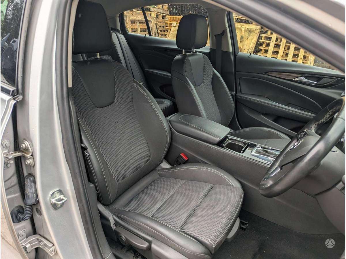 Opel Insignia dzinējs