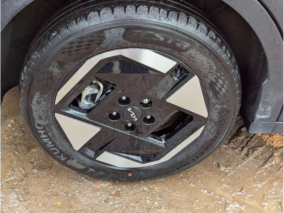 Kia EV3 двигатель