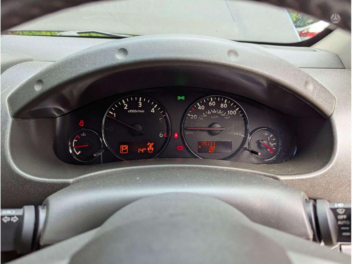Nissan Navara engine