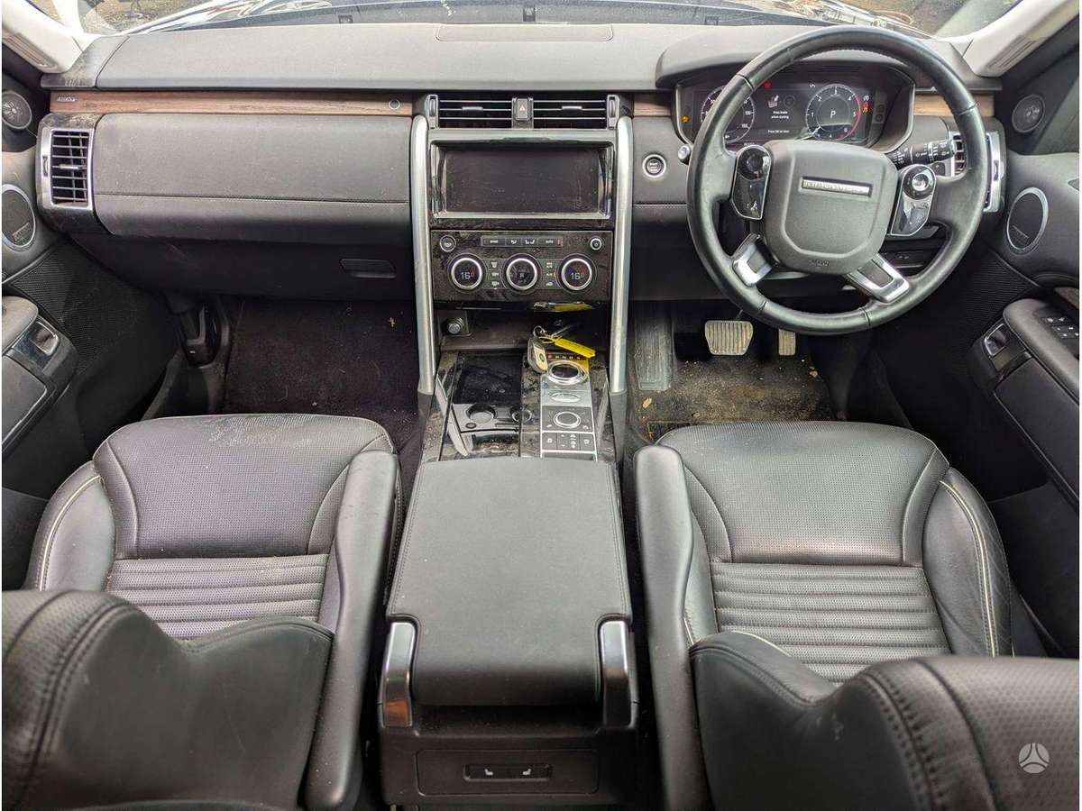 Land Rover Discovery dzinējs