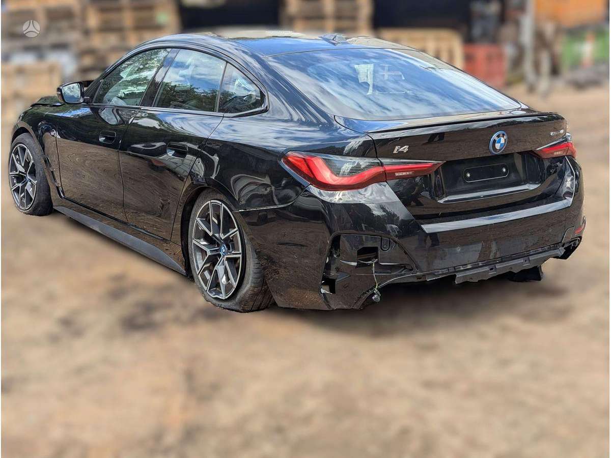 BMW i4 двигатель