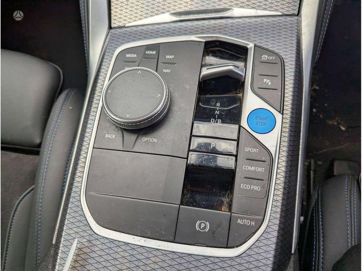 BMW i4 engine