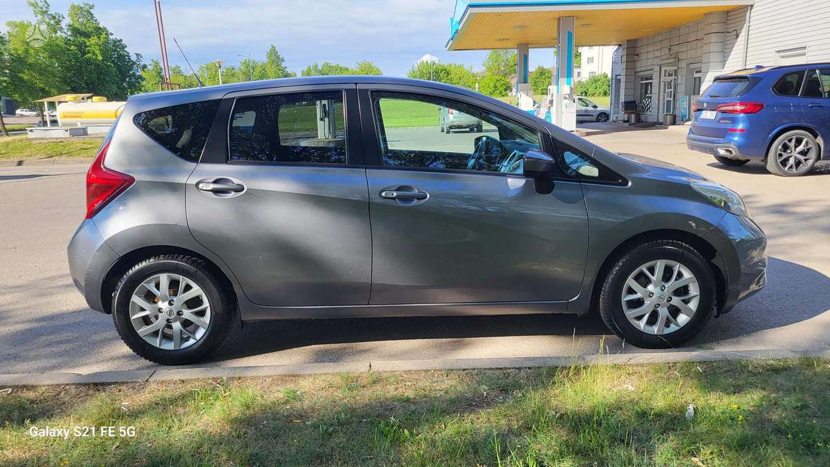Nissan Note, 1.5 l., Хэтчбек