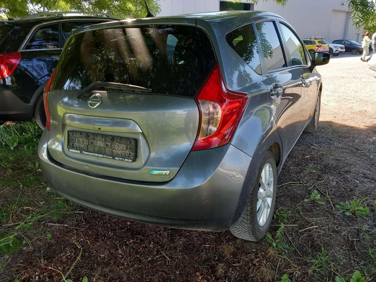 Nissan Note, 1.5 l., Хэтчбек
