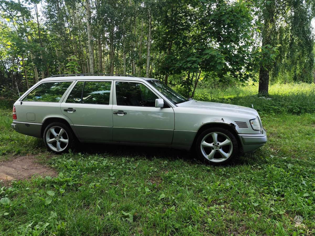 Mercedes-Benz E250, 2.5 l., Универсал