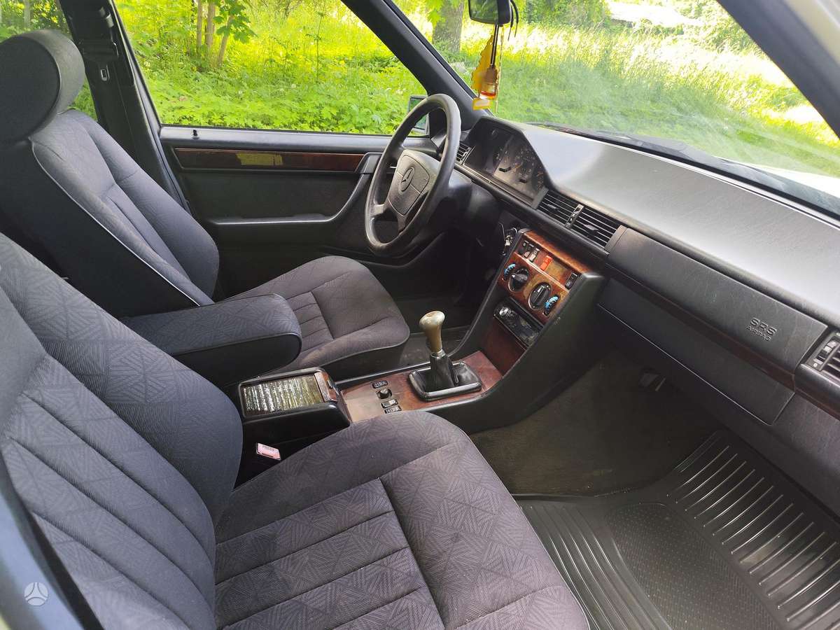 Mercedes-Benz E250, 2.5 l., Универсал