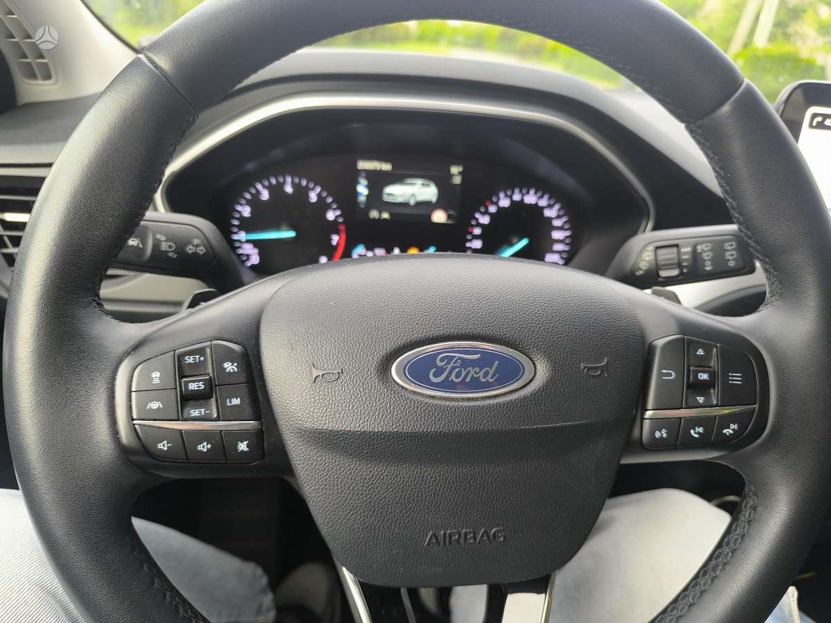 Ford Focus, 1.5 l., hatchback