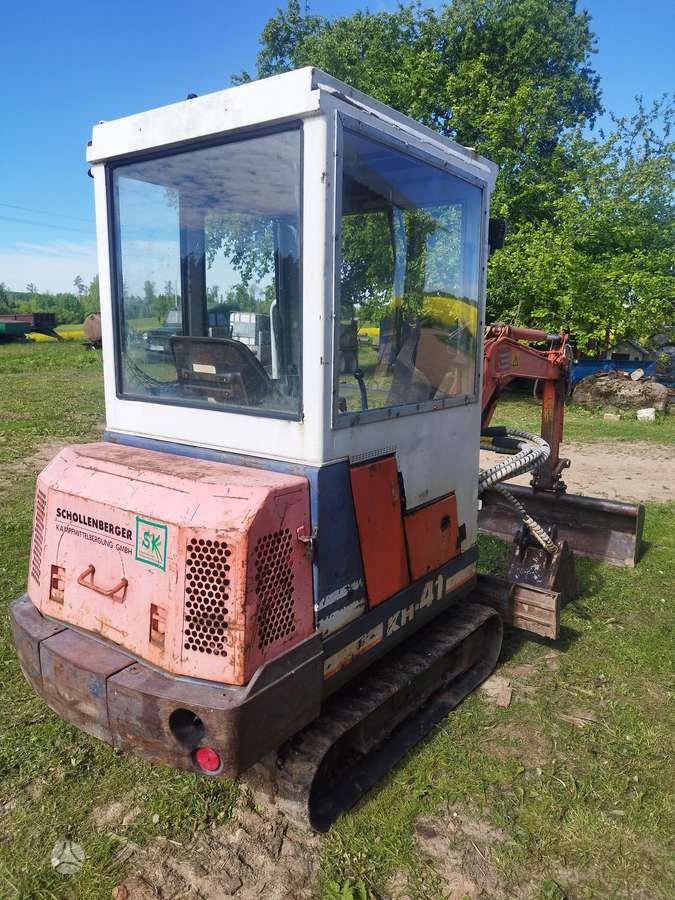 Kubota KH41, mini excavator