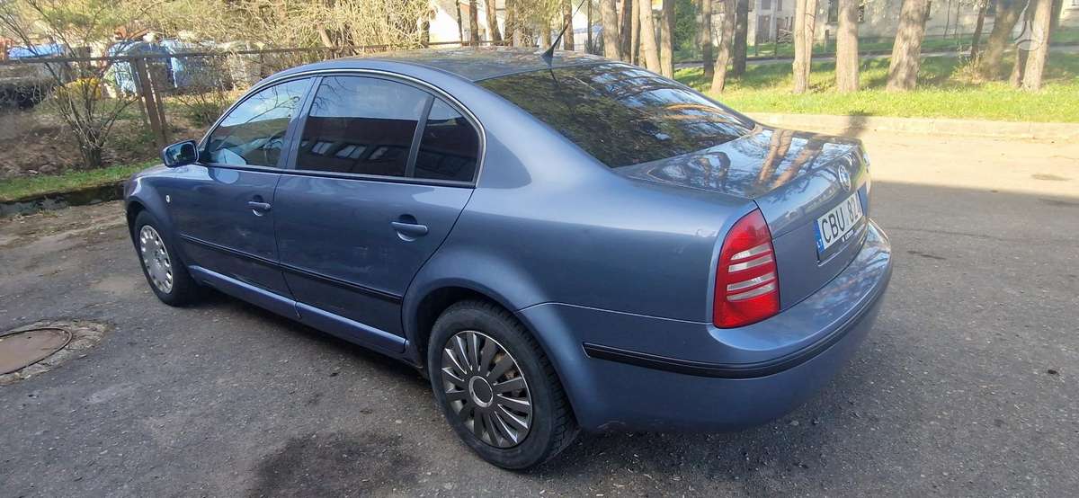 Škoda Superb - 6