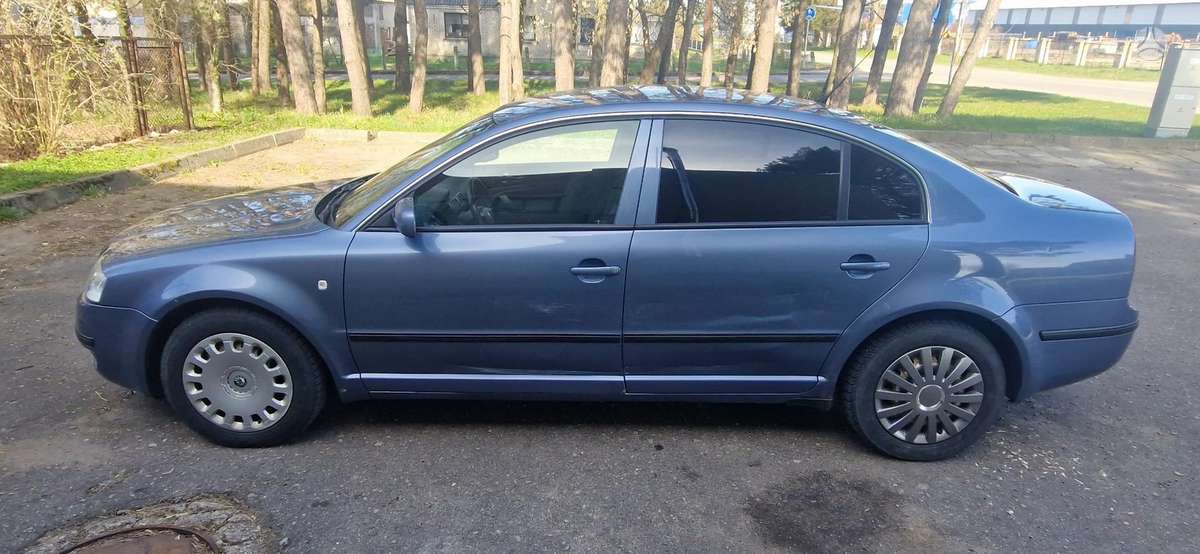 Škoda Superb - 7