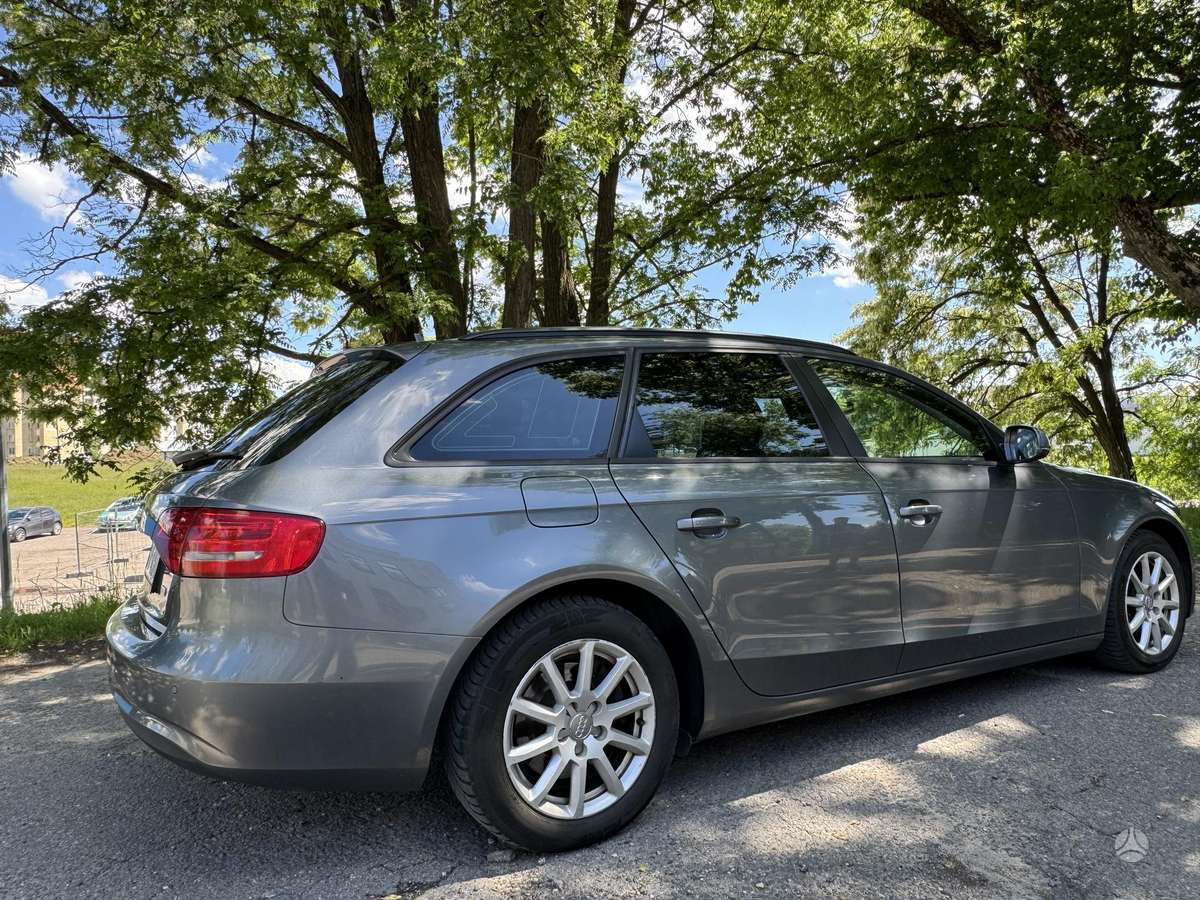Audi A4, 2.0 l., universalas