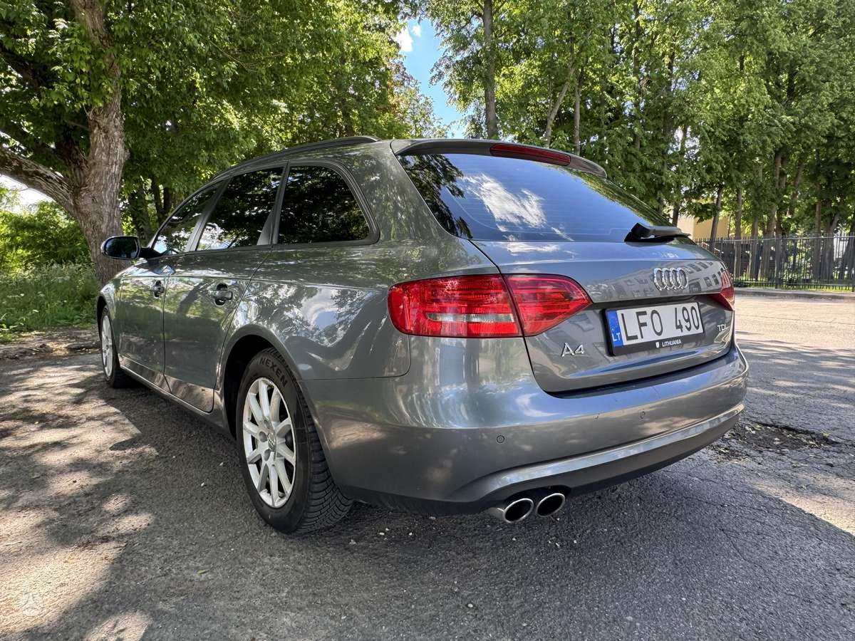 Audi A4, 2.0 l., Универсал