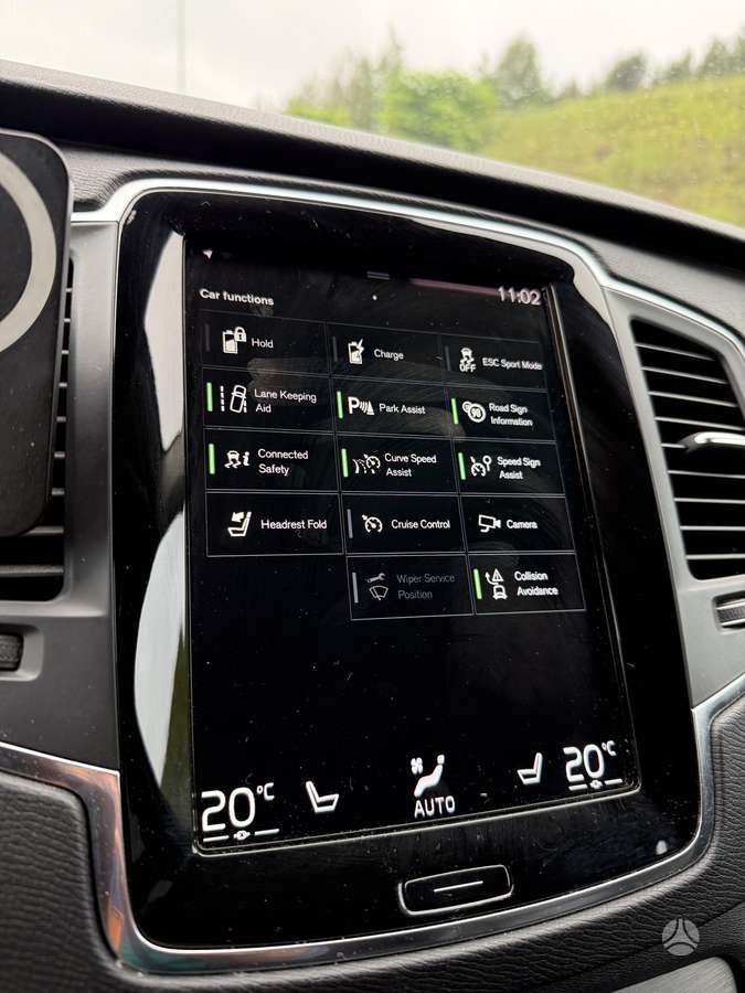 Volvo XC90 - 10