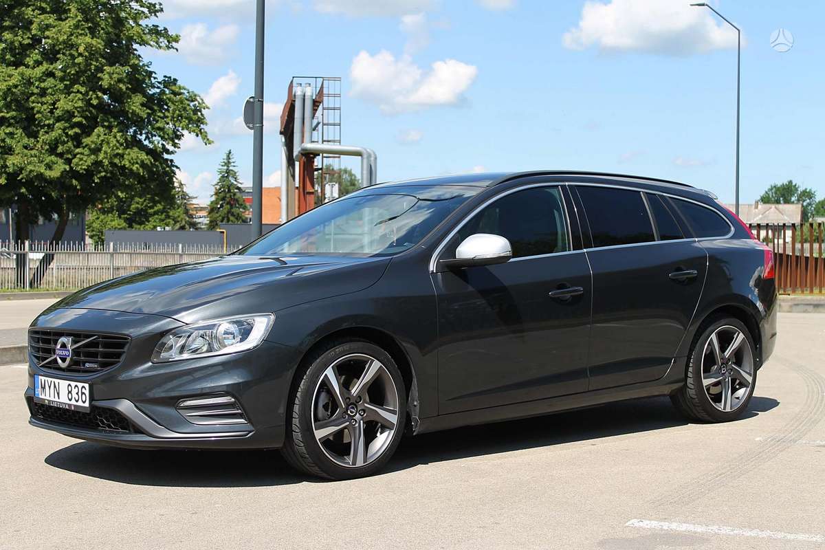 Volvo V60, 2.0 l., hatchback