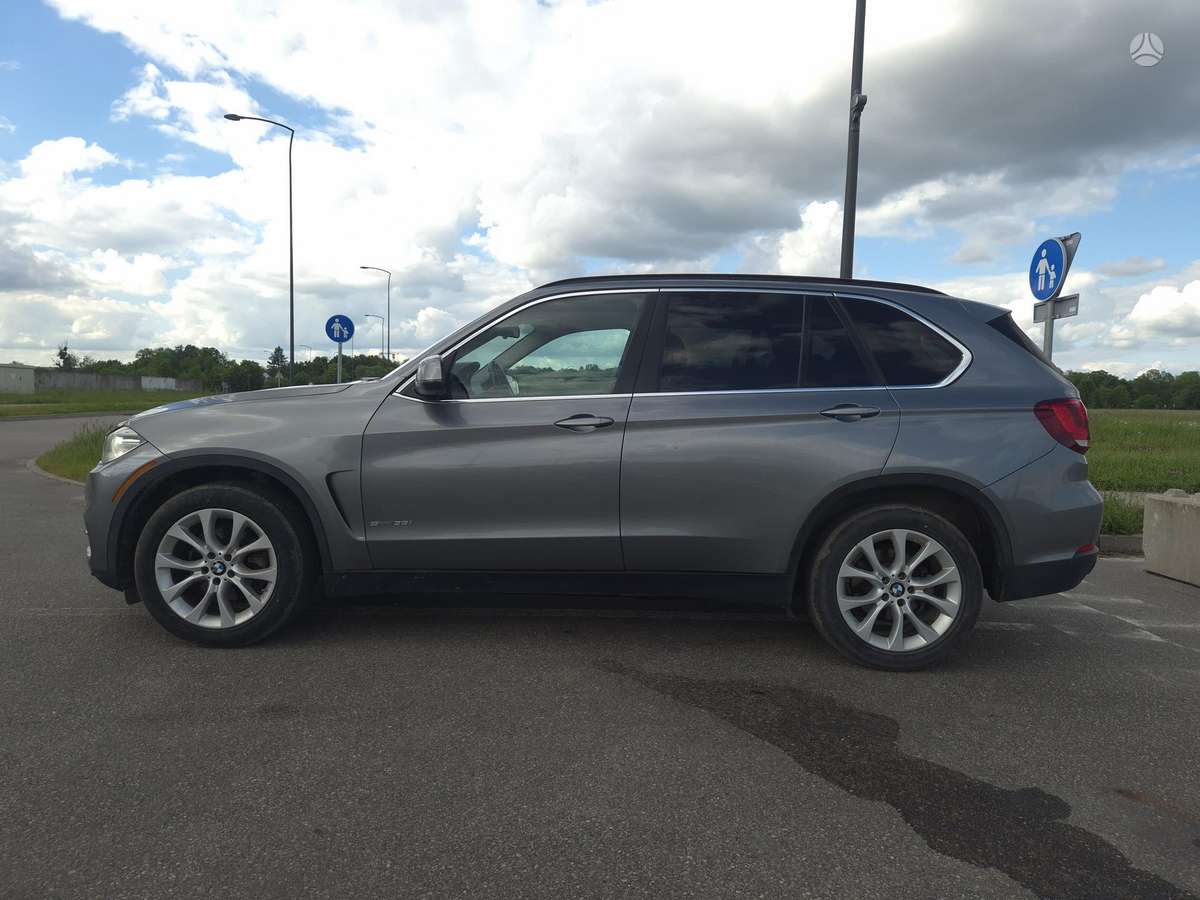 BMW X5, 3.0 l., off-road / crossover