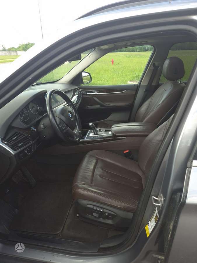 BMW X5, 3.0 l., off-road / crossover