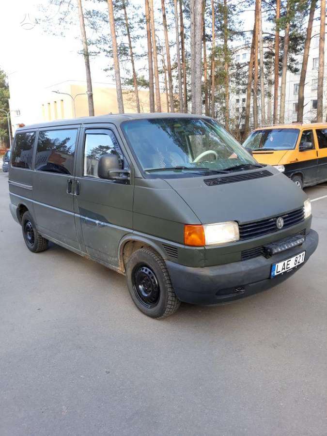 Volkswagen Transporter - 2