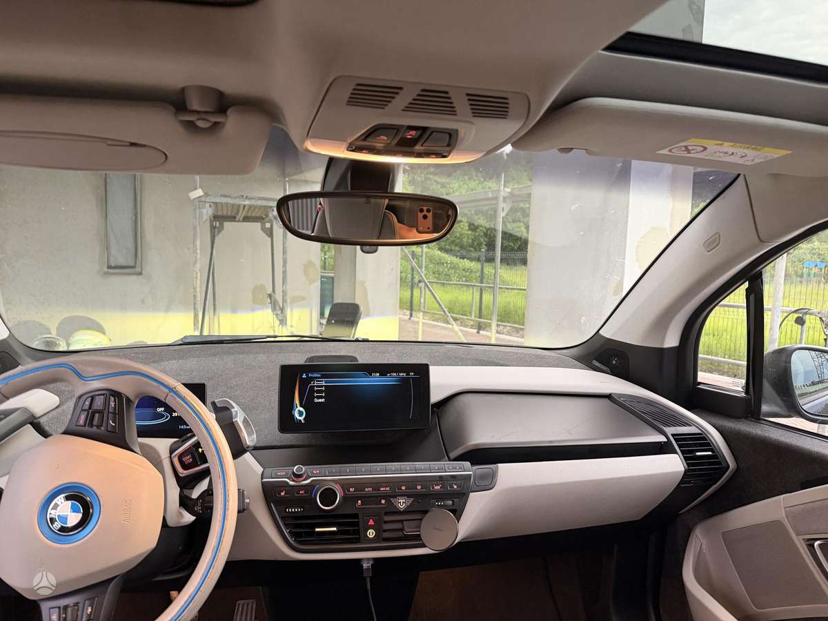 BMW i3, 33 kWh, hatchback