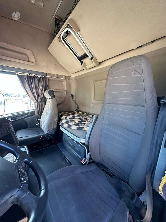 Scania R410, double sleeper