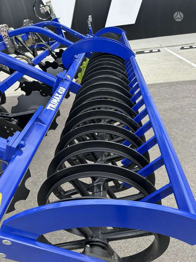 Dalbo Trimax 300, scrapers, scrubbers