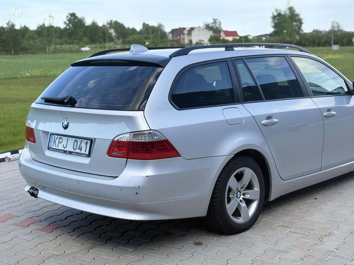 BMW 525, 3.0 l., Универсал