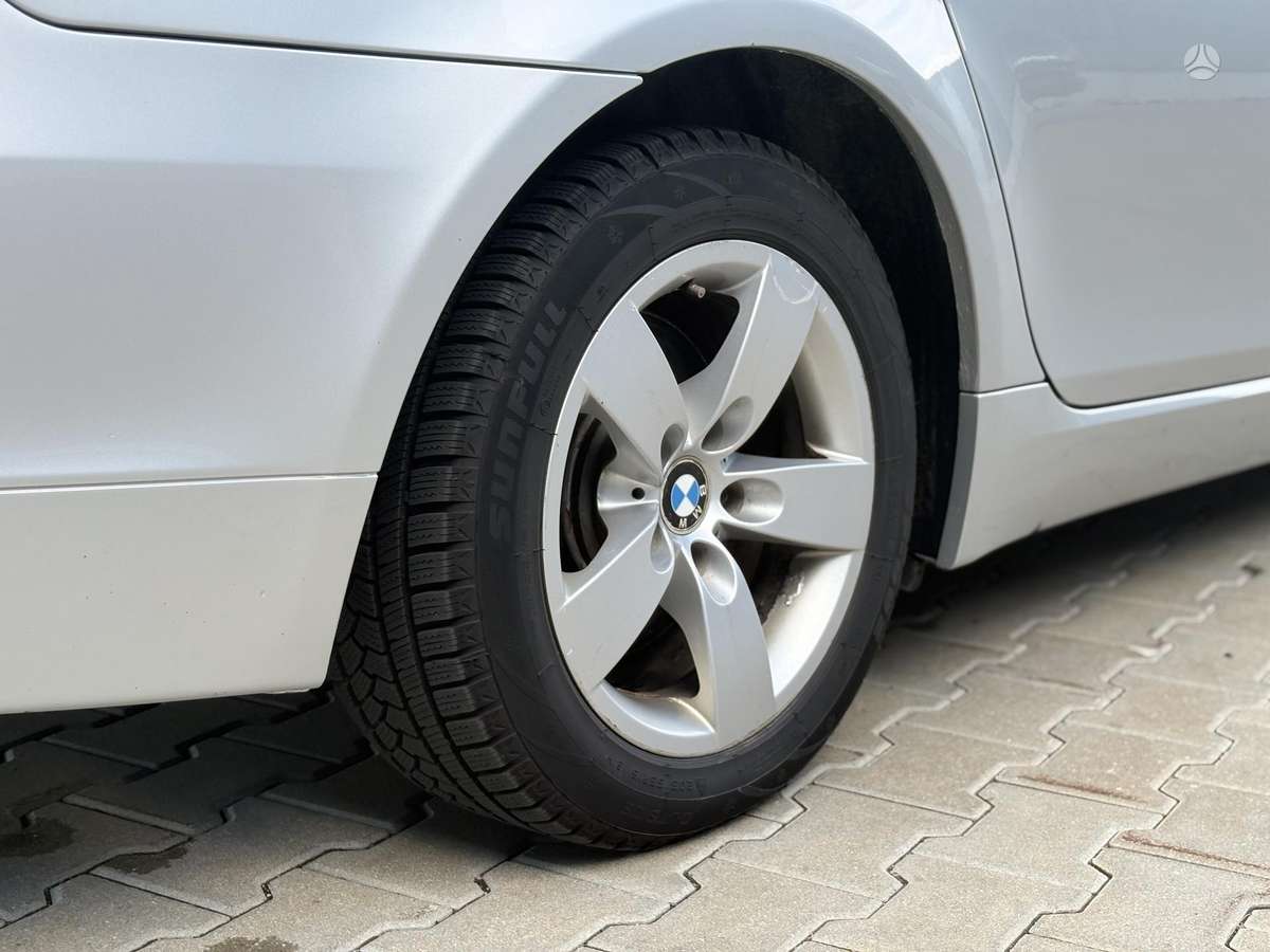 BMW 525, 3.0 l., Универсал