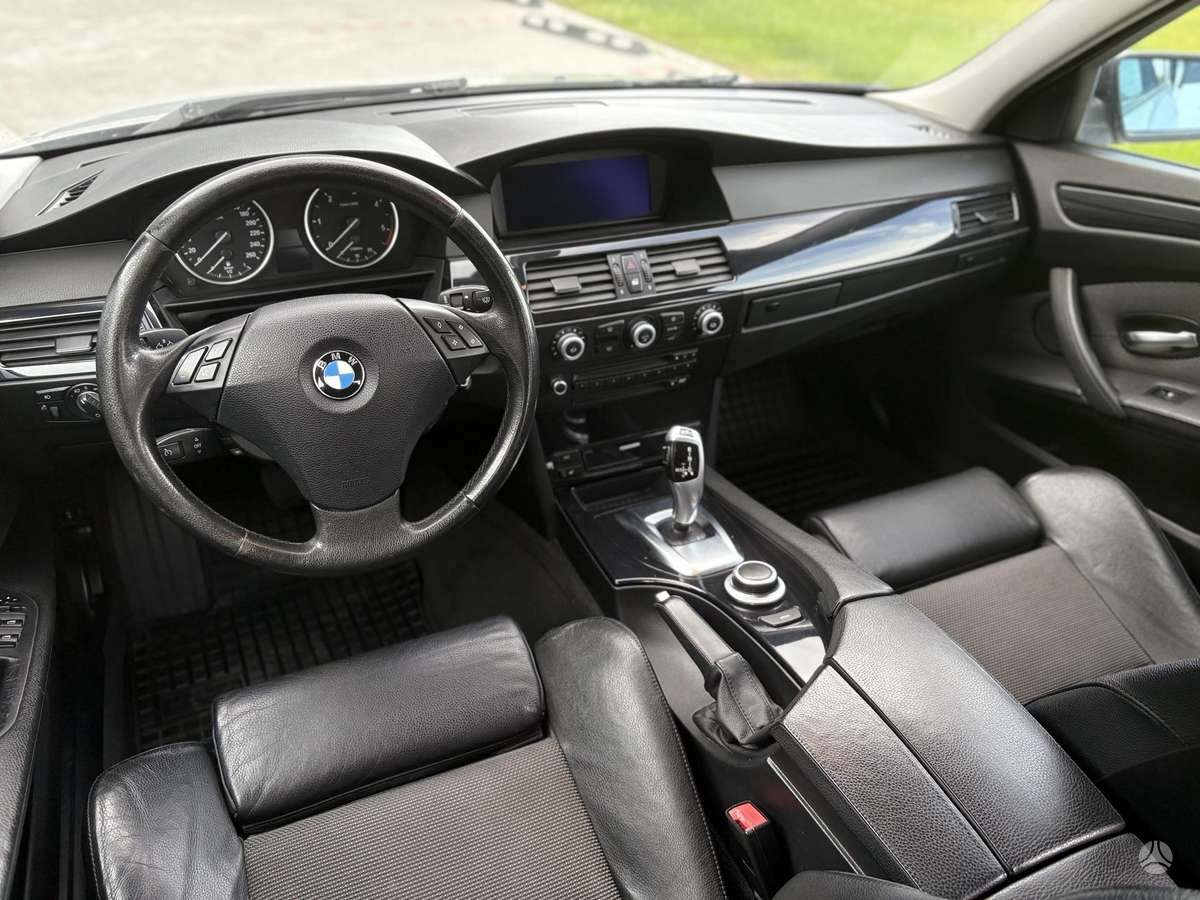 BMW 525, 3.0 l., Универсал