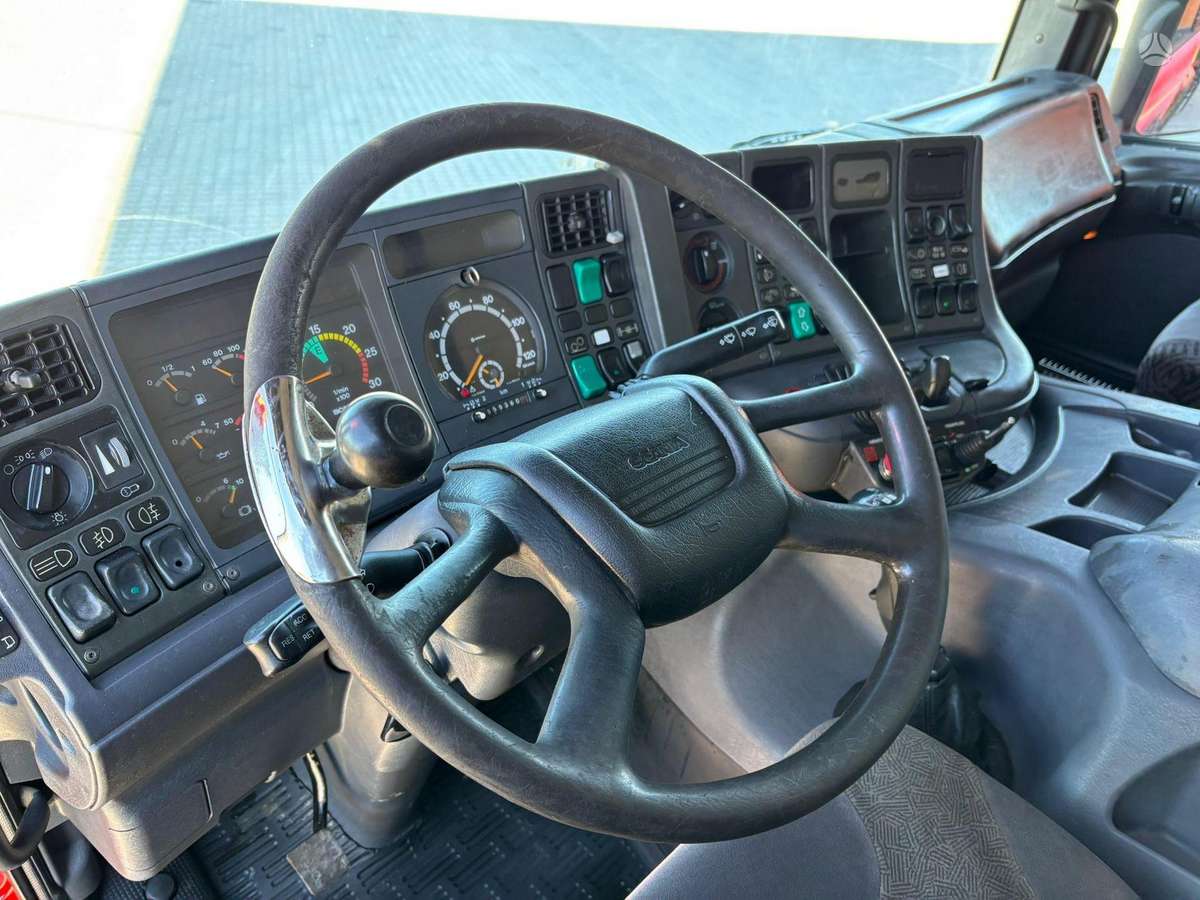 Scania P 114 6x2, dumpers with crane