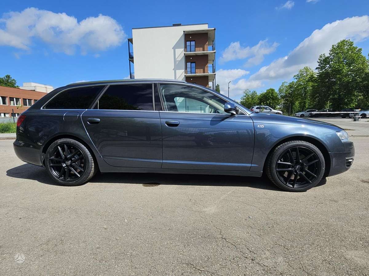 Audi A6, 4.2 l., universalas