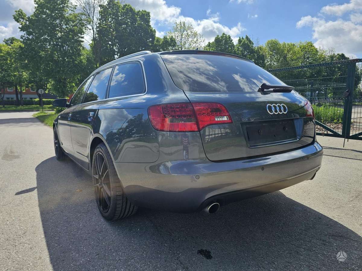 Audi A6, 4.2 l., universalas
