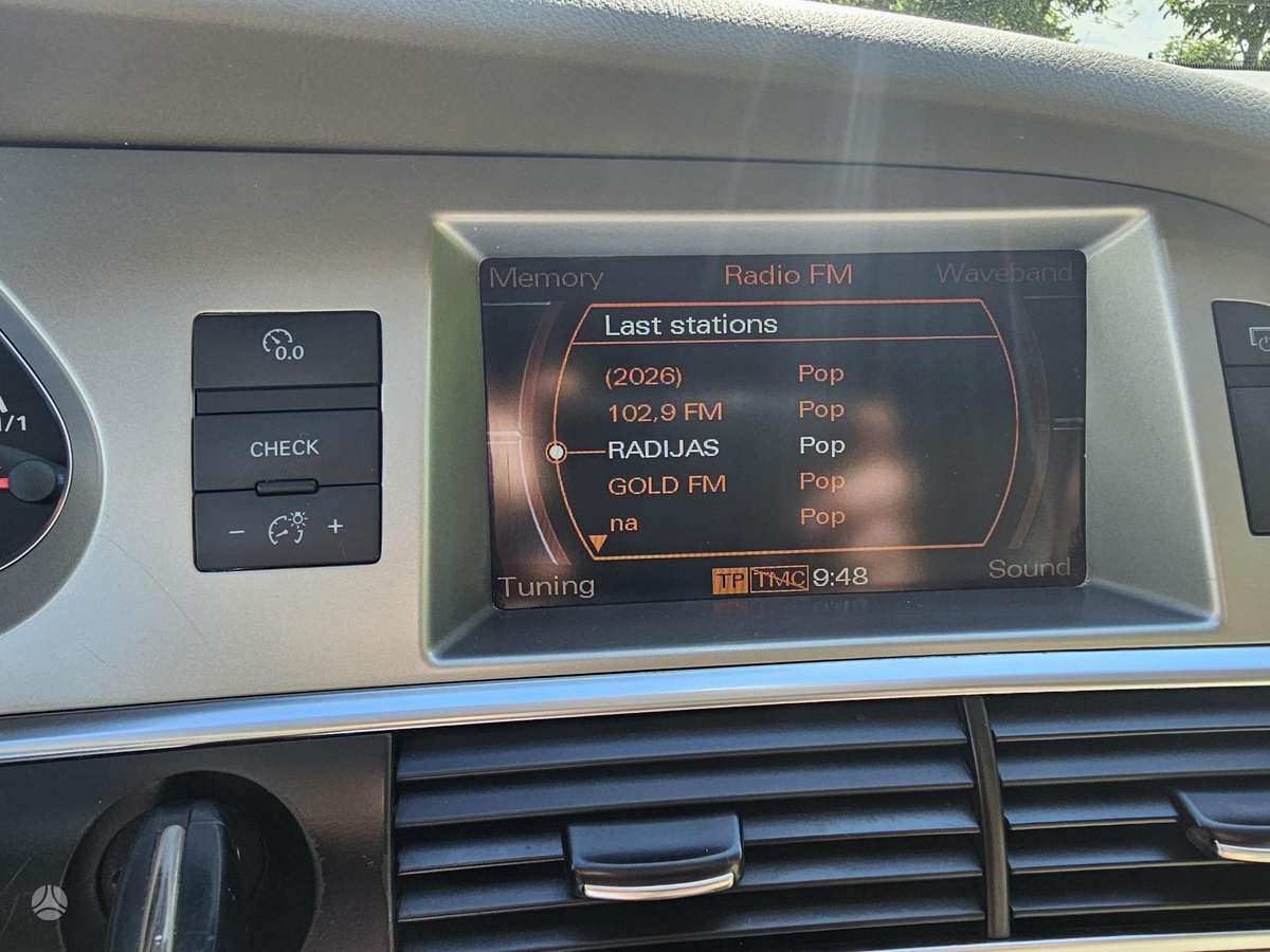 Audi A6, 4.2 l., universalas