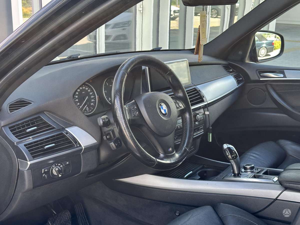 BMW X5, 3.0 l., wagon