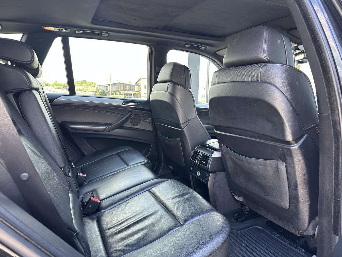 BMW X5, 3.0 l., wagon