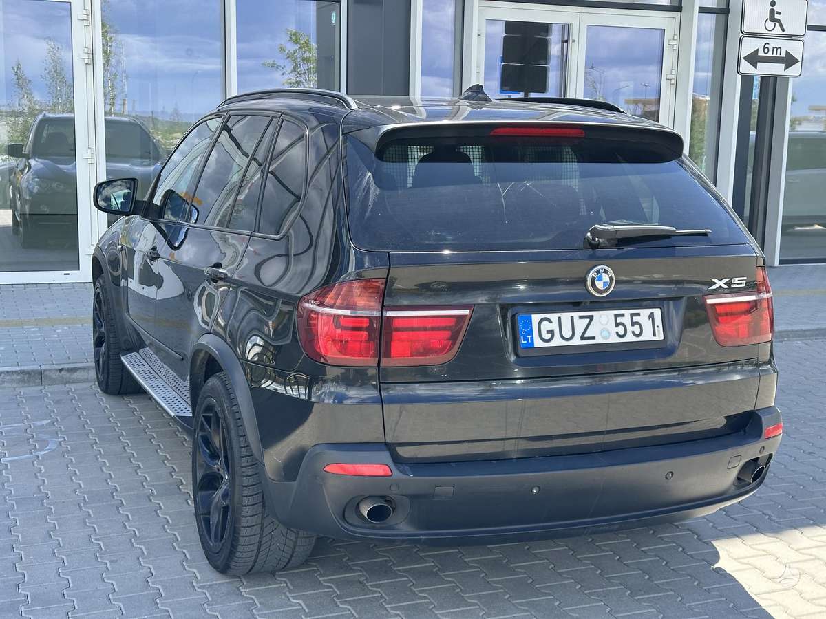 BMW X5, 3.0 l., wagon