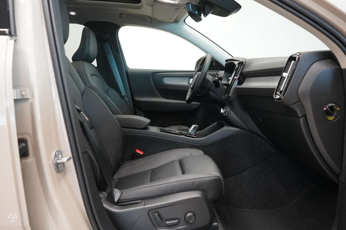 Volvo XC40 - 10