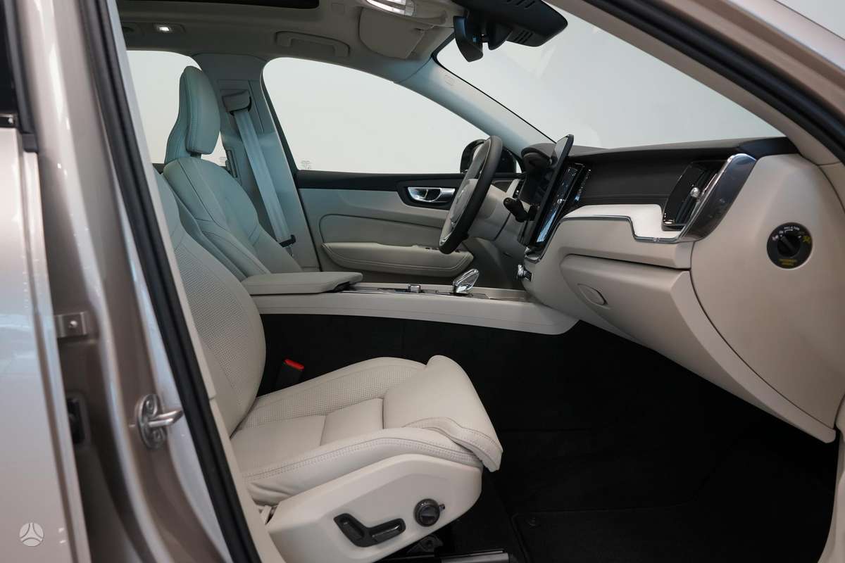 Volvo XC60 - 10