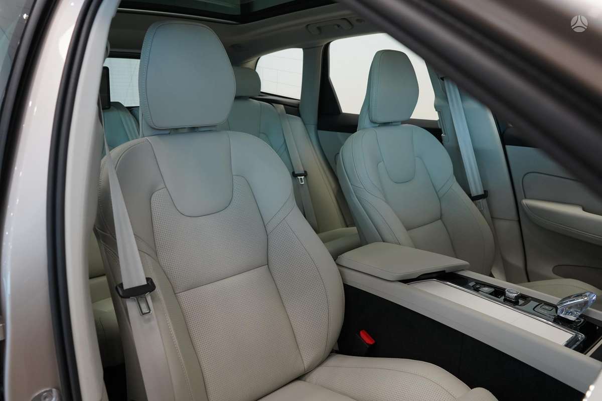 Volvo XC60 - 11
