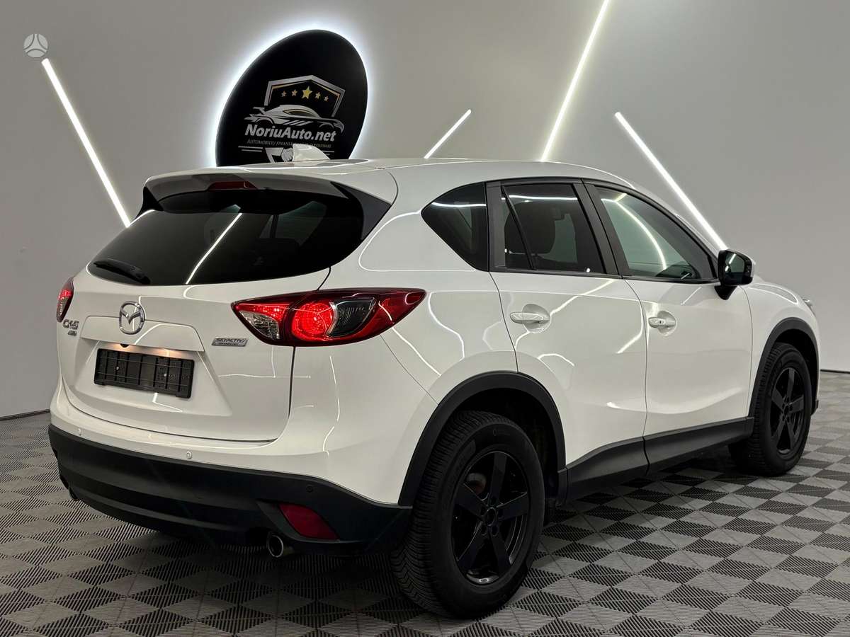 Mazda CX-5, 2.2 l., off-road / crossover