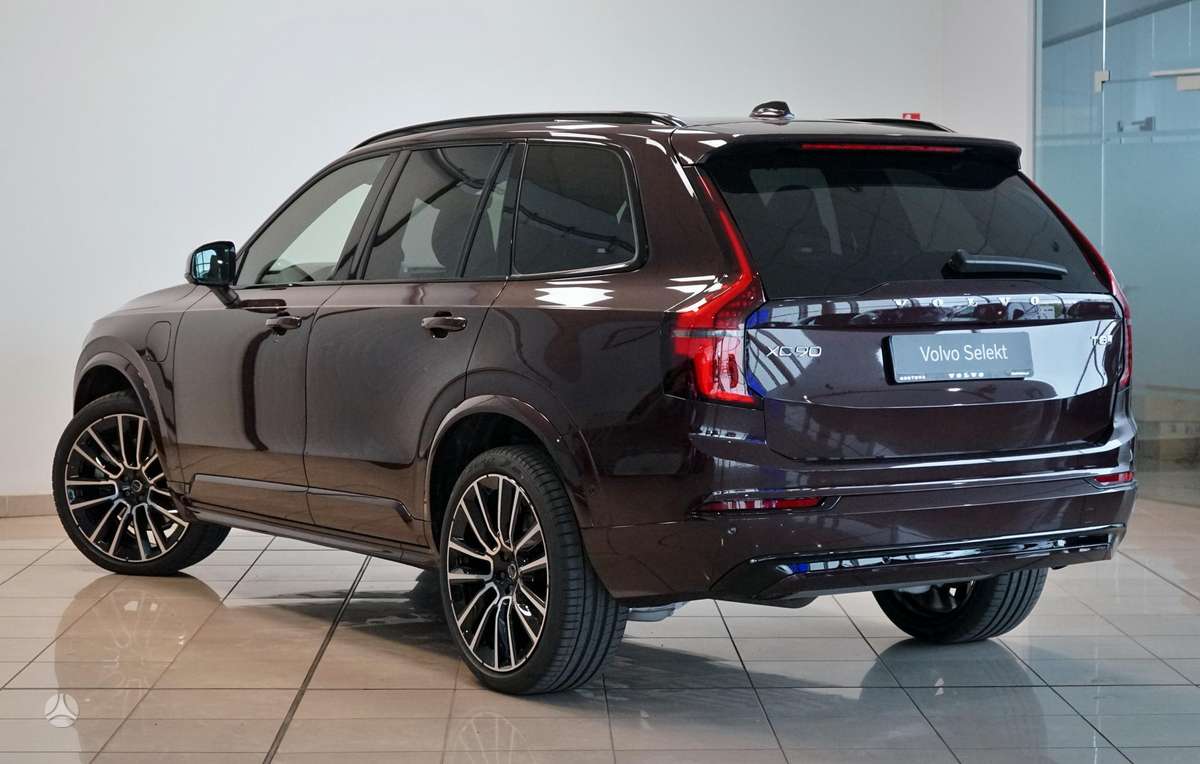 Volvo XC90 - 3