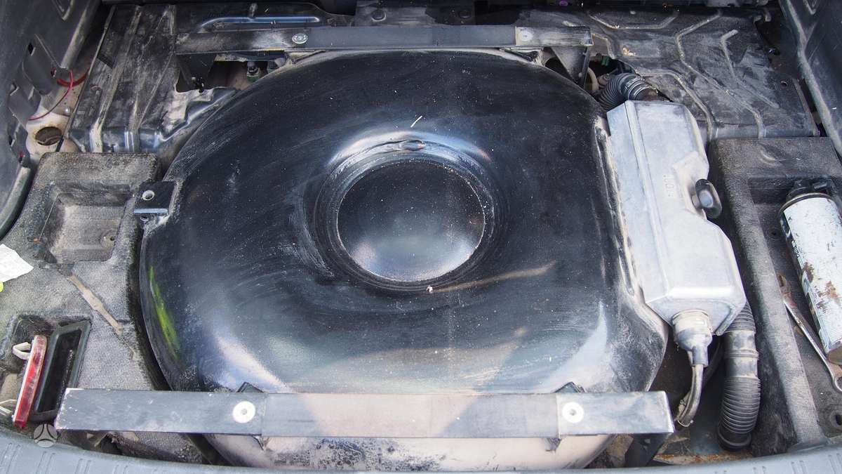 Subaru Impreza, 2.0 l., hatchback