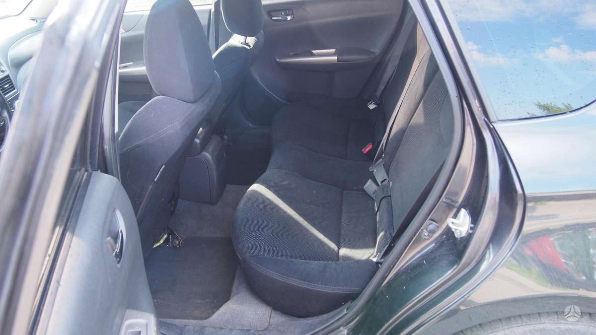 Subaru Impreza, 2.0 l., hatchback