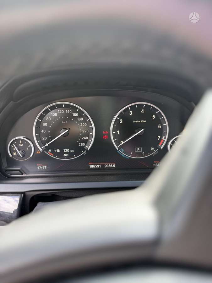 BMW 740, 3.0 l., Седан