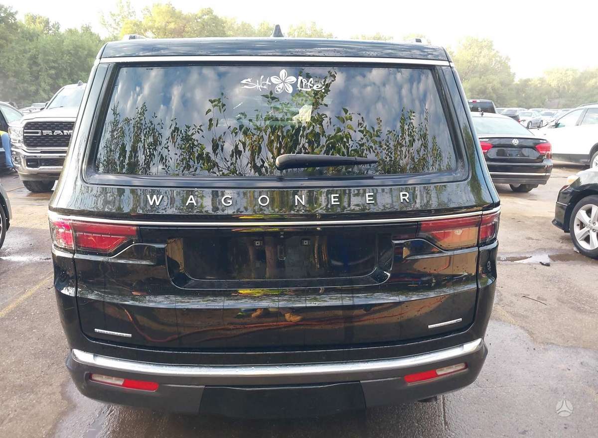 Jeep Wagoneer по частям