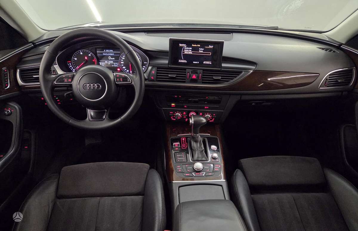 Audi A6, 3.0 l., Седан
