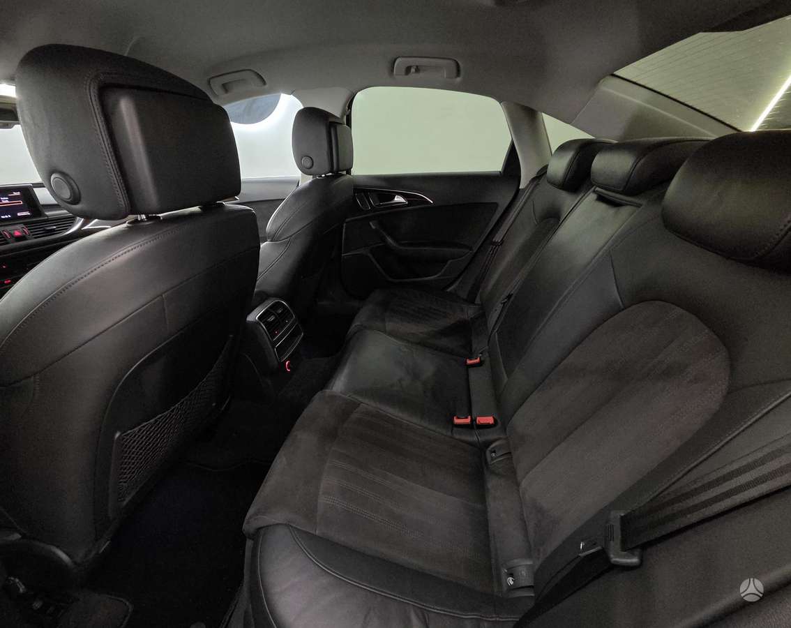 Audi A6, 3.0 l., Седан
