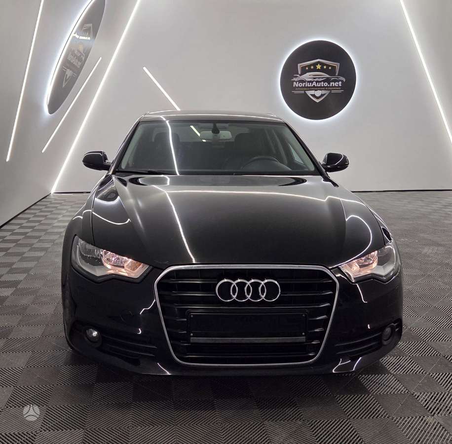 Audi A6, 3.0 l., Седан
