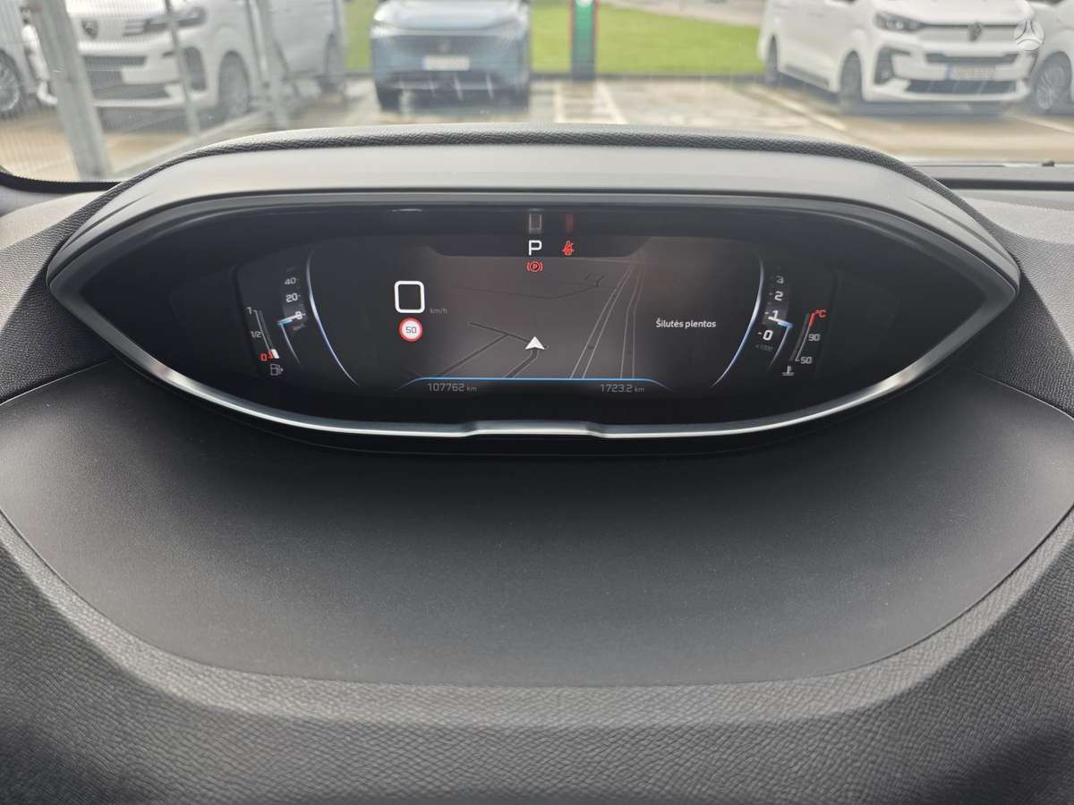 Peugeot 3008 - 11