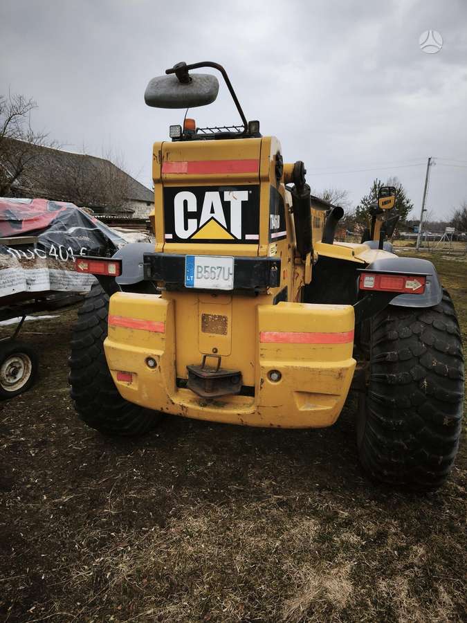 Caterpillar TH460, telescopic handler