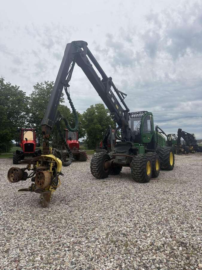 John Deere 1270G, medkirtės