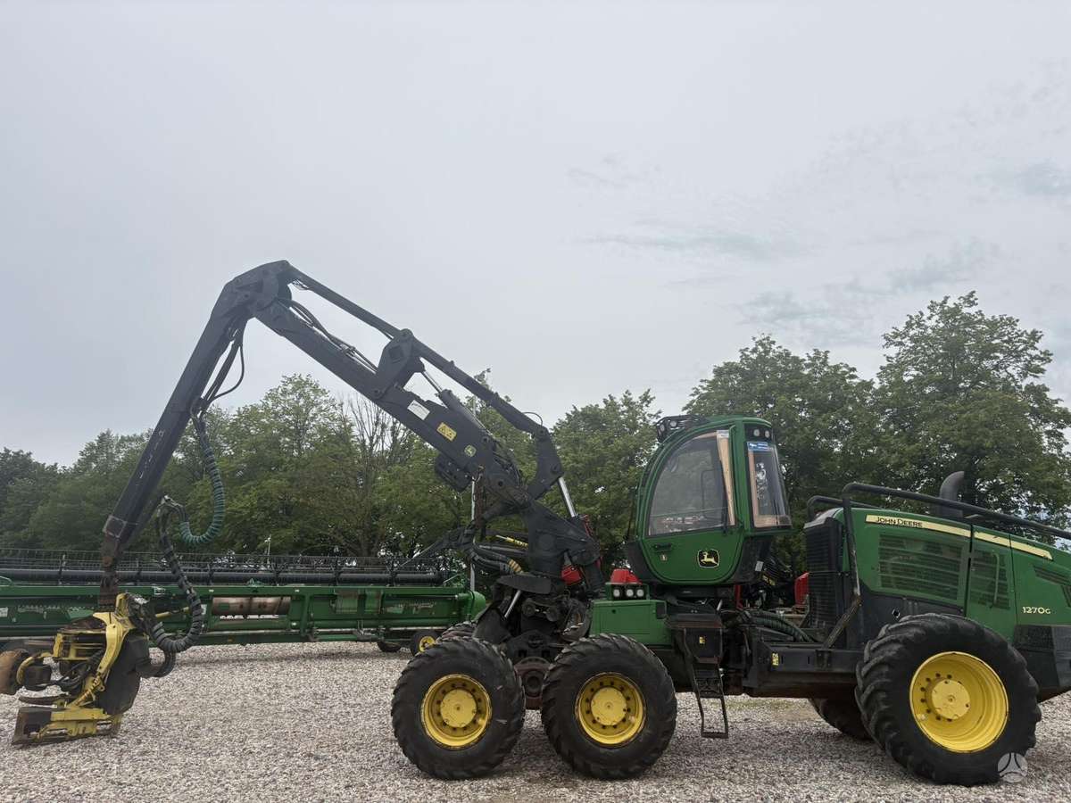 John Deere 1270G, medkirtės